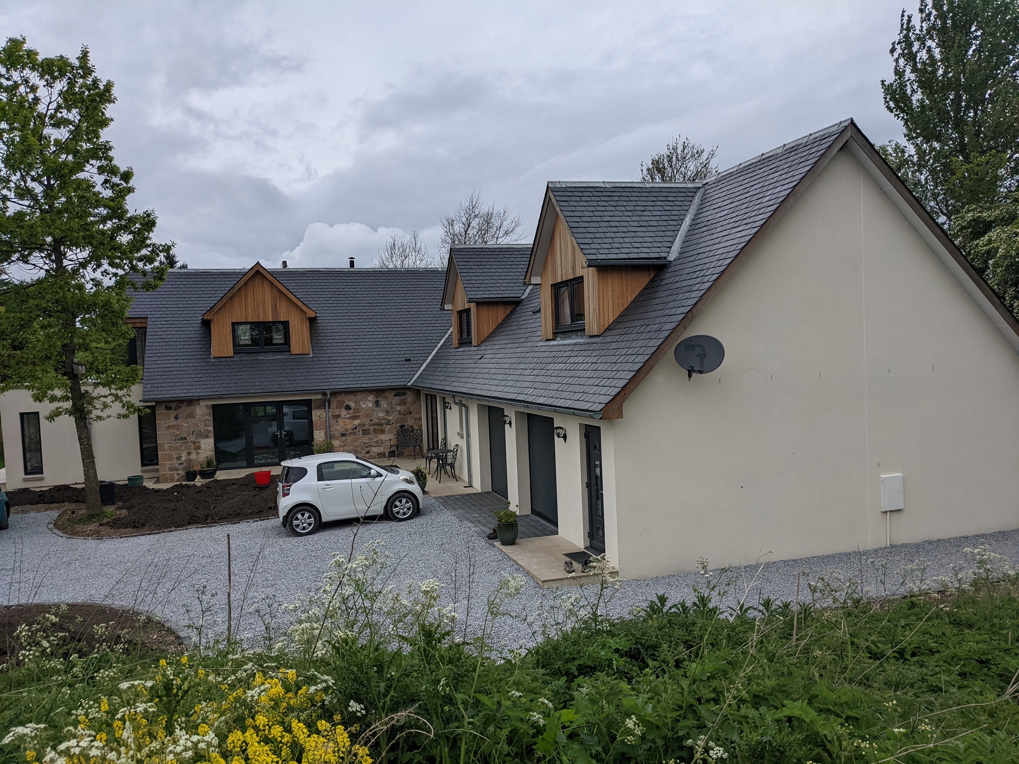 After-Radernie Village